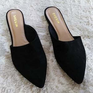 She & In Pointed Toe Slider Flats Size 7
